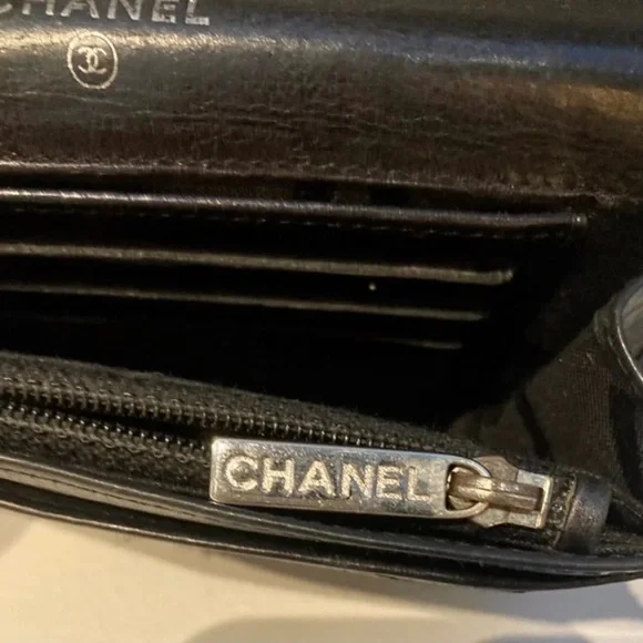 CHANEL Quilted Cambon Ligne Lambskin Leather Flap Wallet Black - Picture 8 of 16